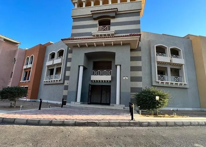 Porto Resort