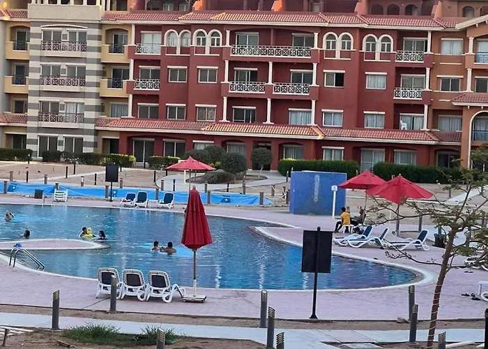 Porto Resort 5*